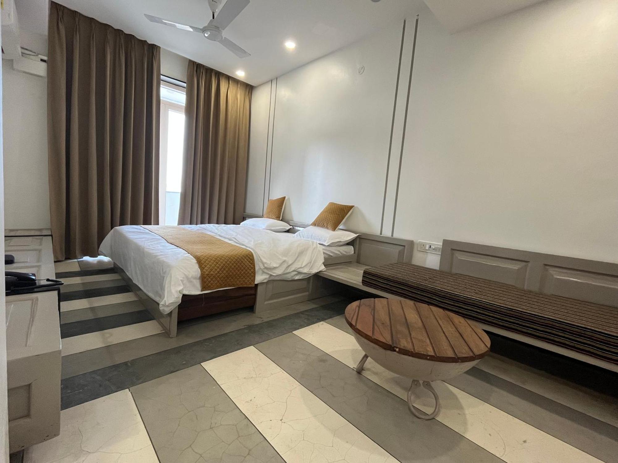 Nkaasa Hotel Personal Suites Raxaul Exterior foto